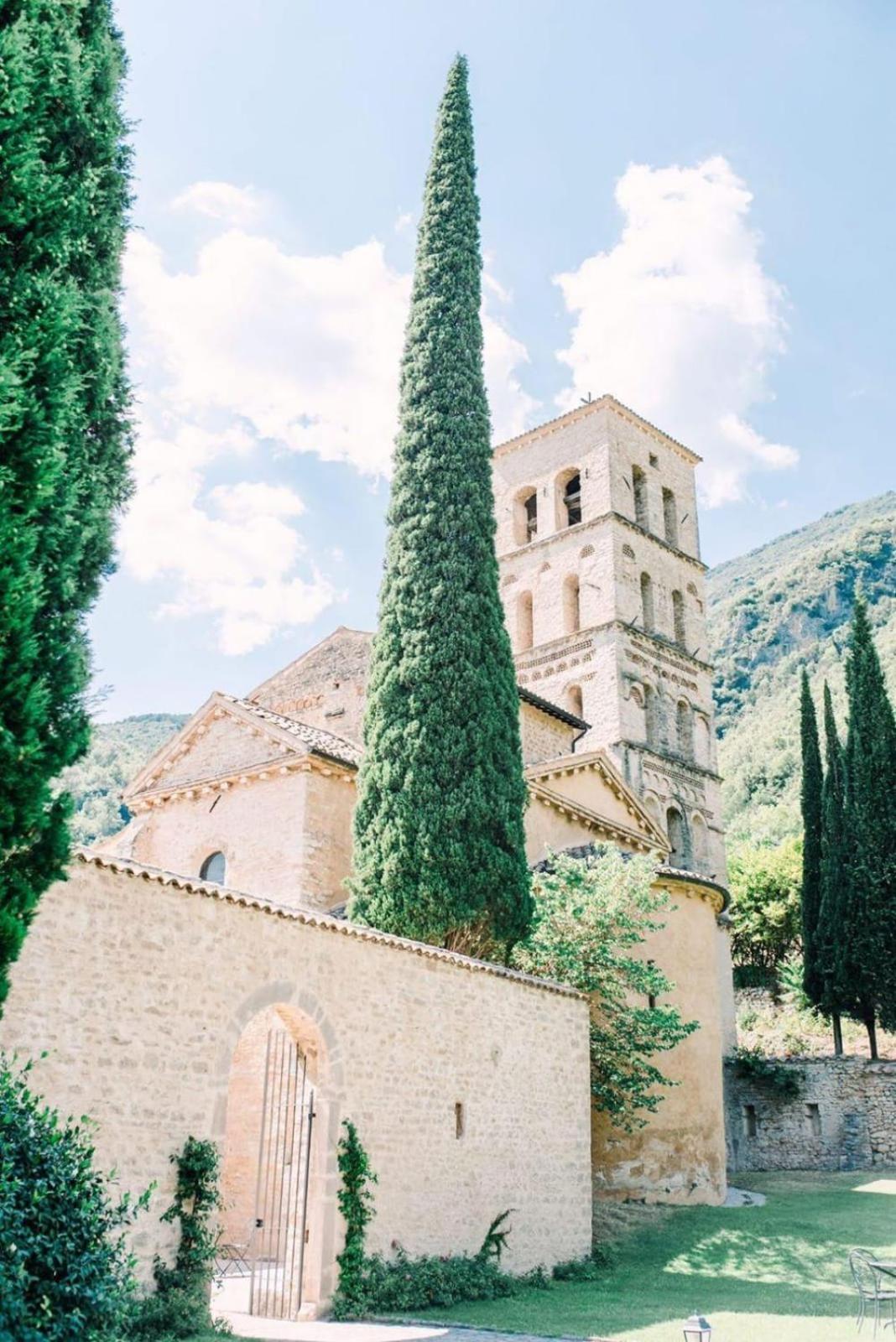 Abbazia San Pietro In Valle Ferentillo Exterior foto