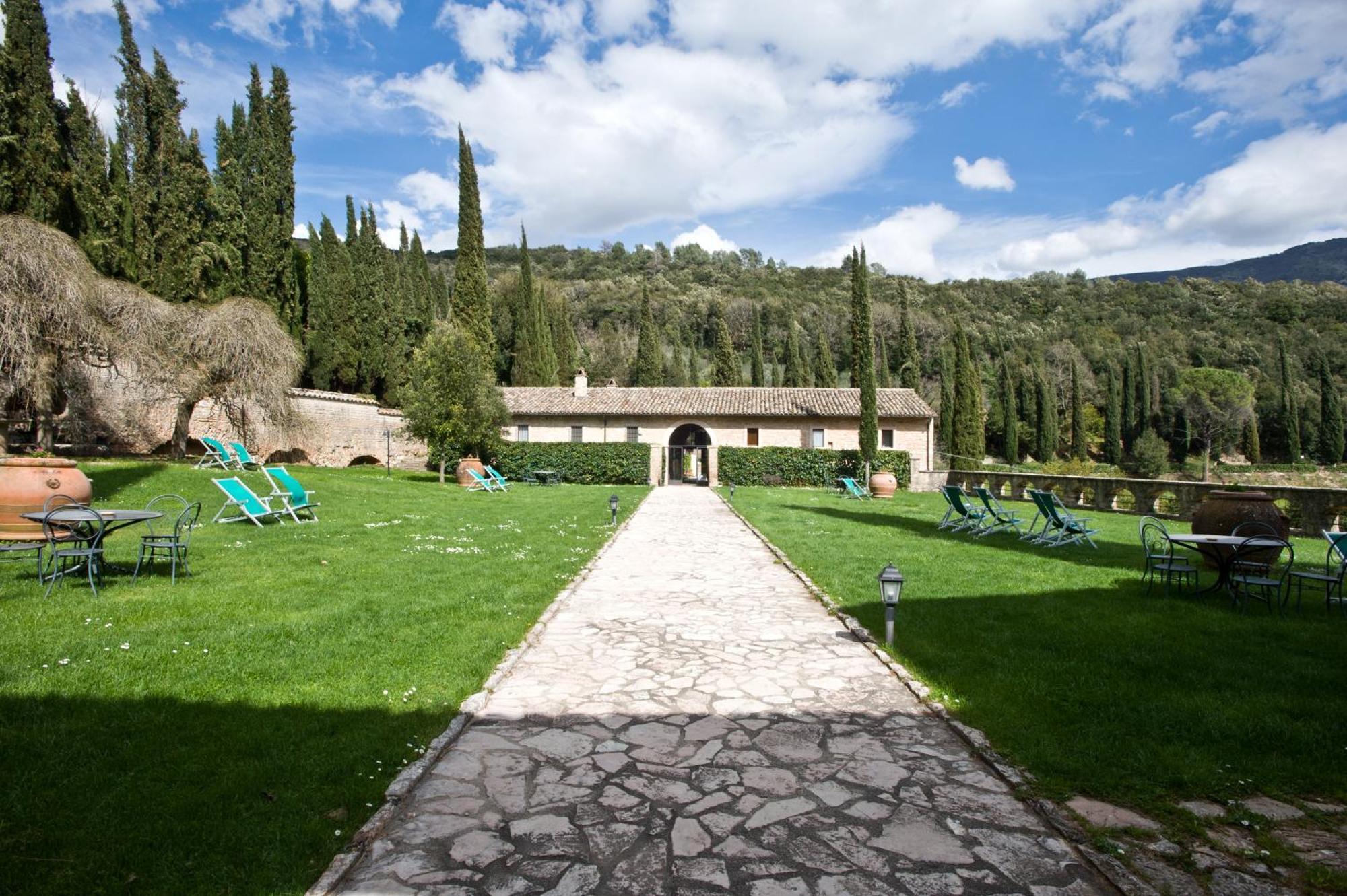 Abbazia San Pietro In Valle Ferentillo Exterior foto