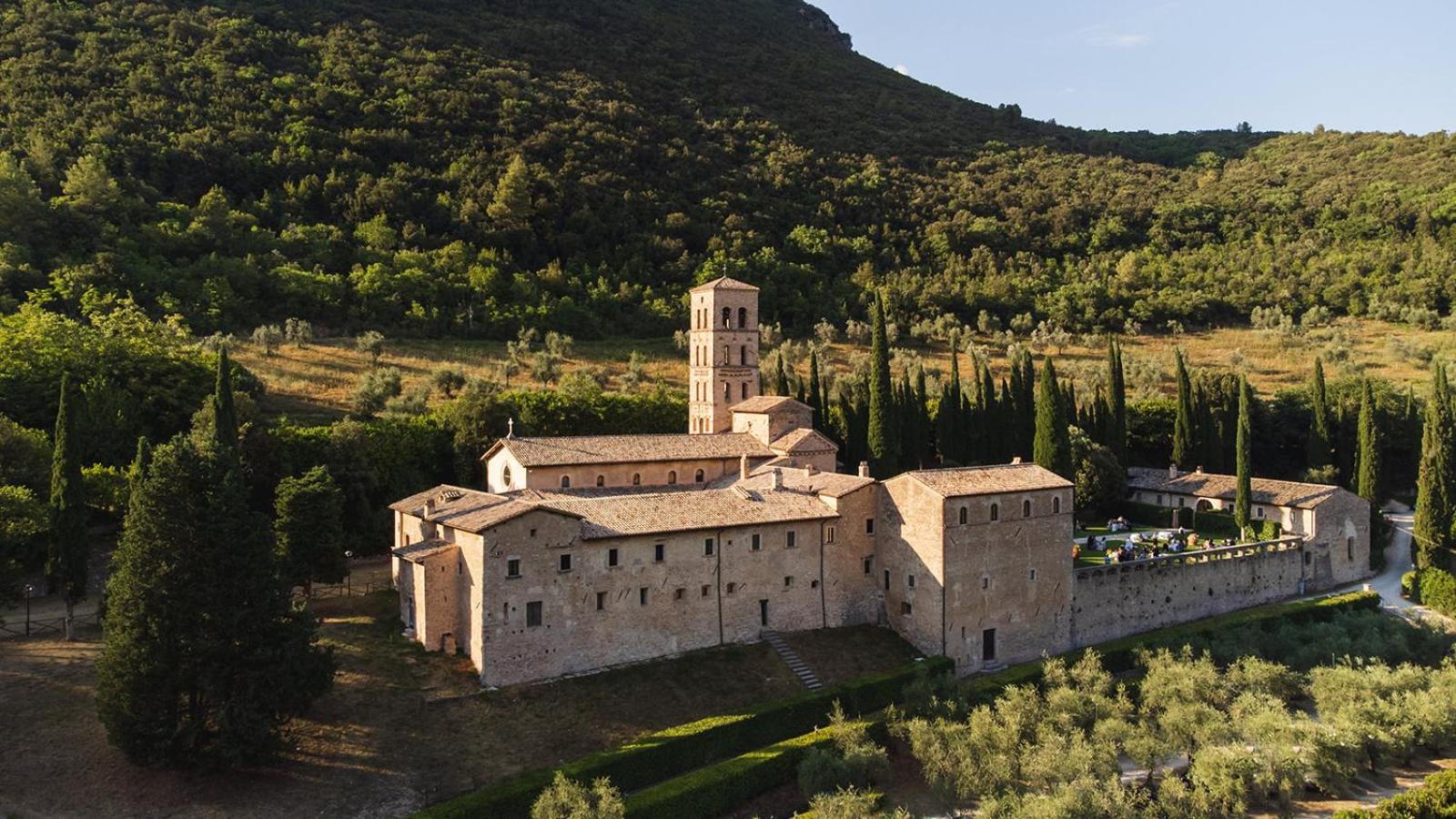 Abbazia San Pietro In Valle Ferentillo Exterior foto