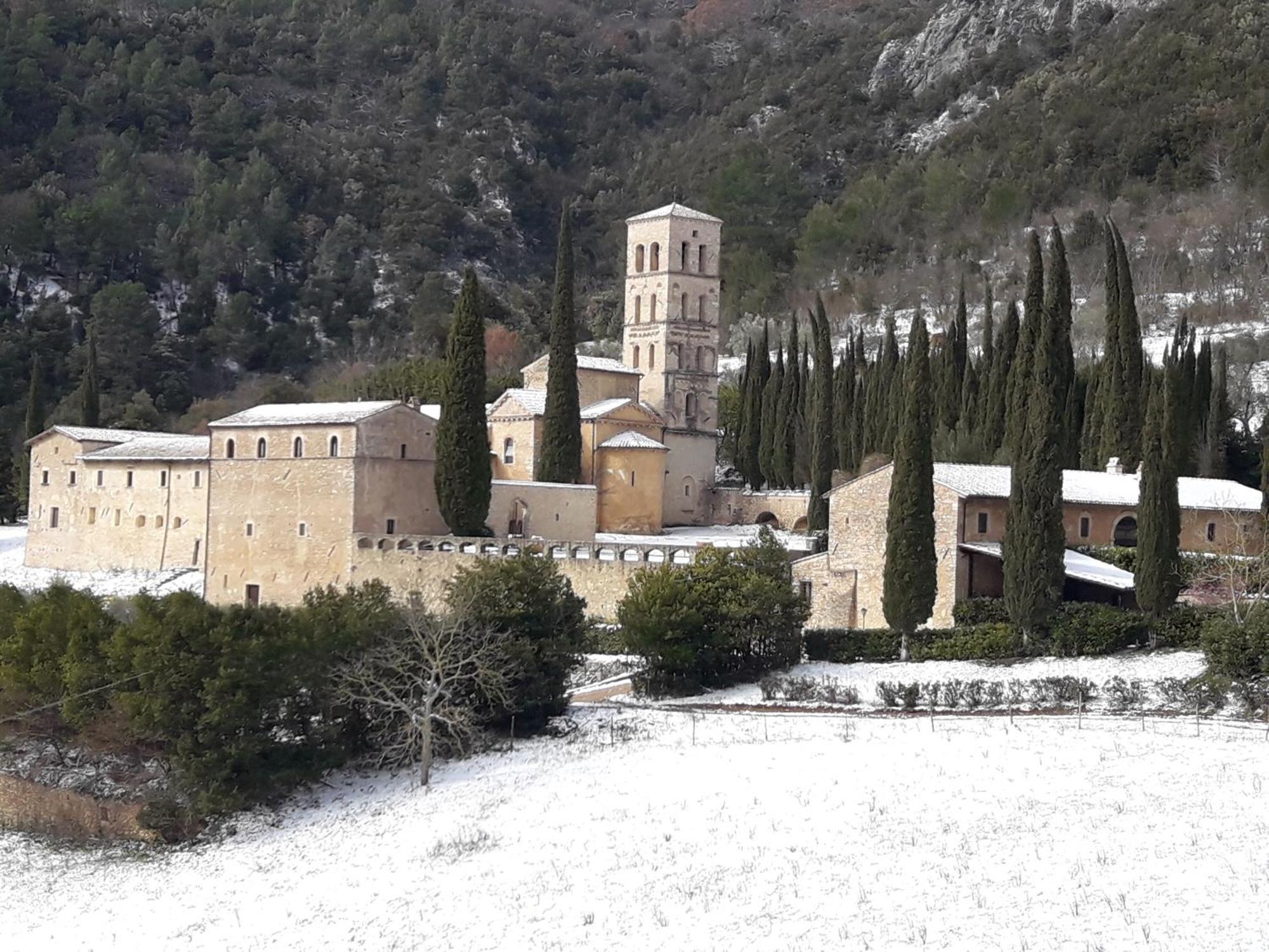 Abbazia San Pietro In Valle Ferentillo Exterior foto