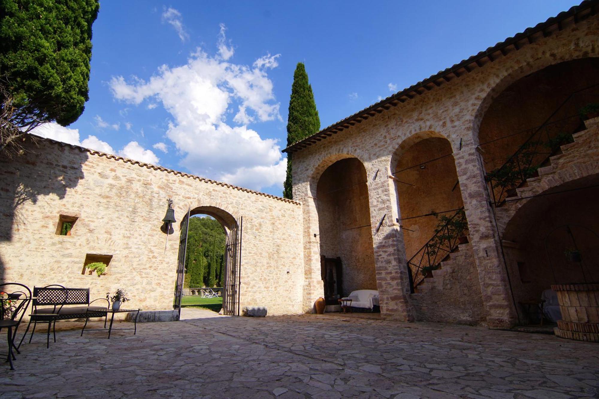 Abbazia San Pietro In Valle Ferentillo Exterior foto