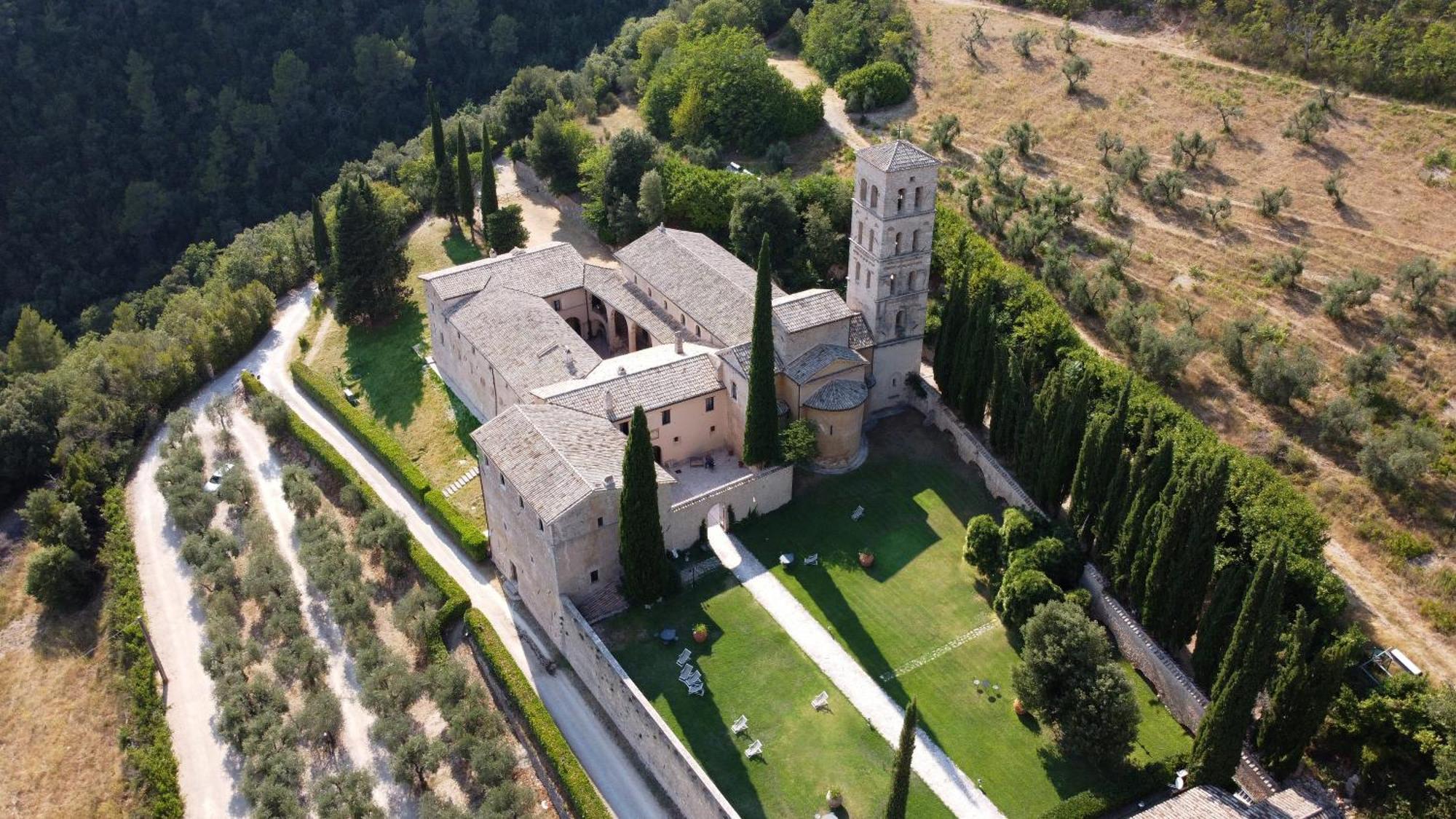 Abbazia San Pietro In Valle Ferentillo Exterior foto